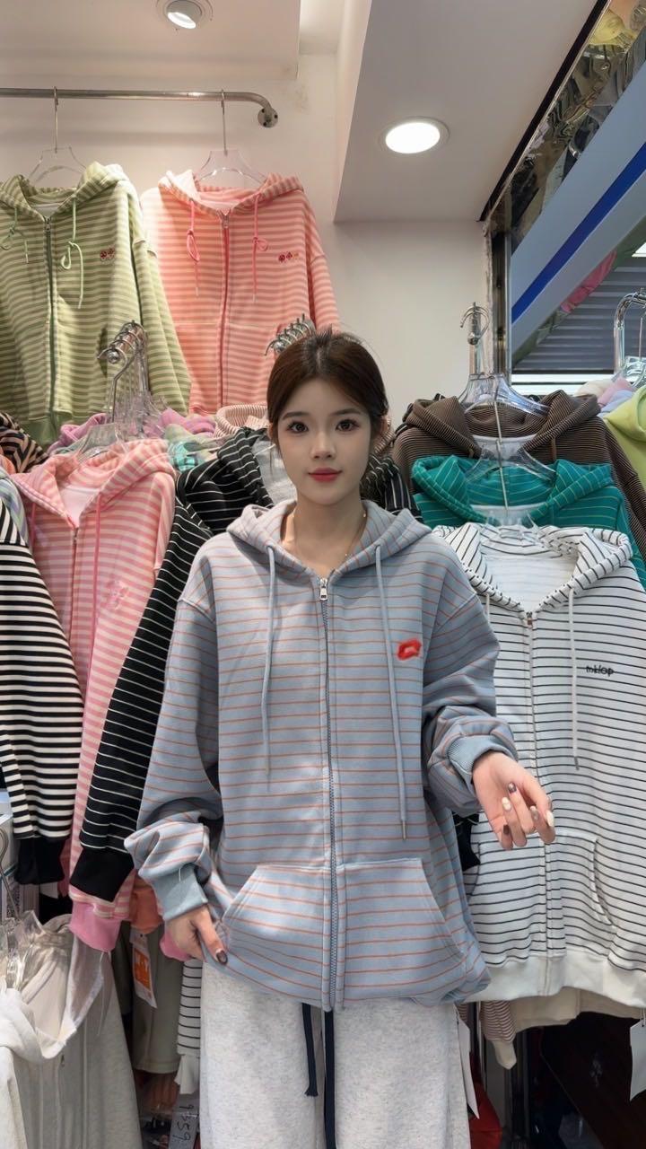 丁丁严选冬季新款唯一家加绒加厚宽松卫衣