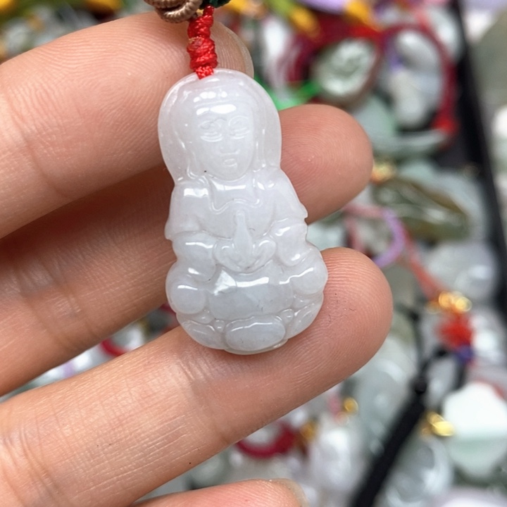 翡翠未镶嵌颈饰天然缅甸翡翠