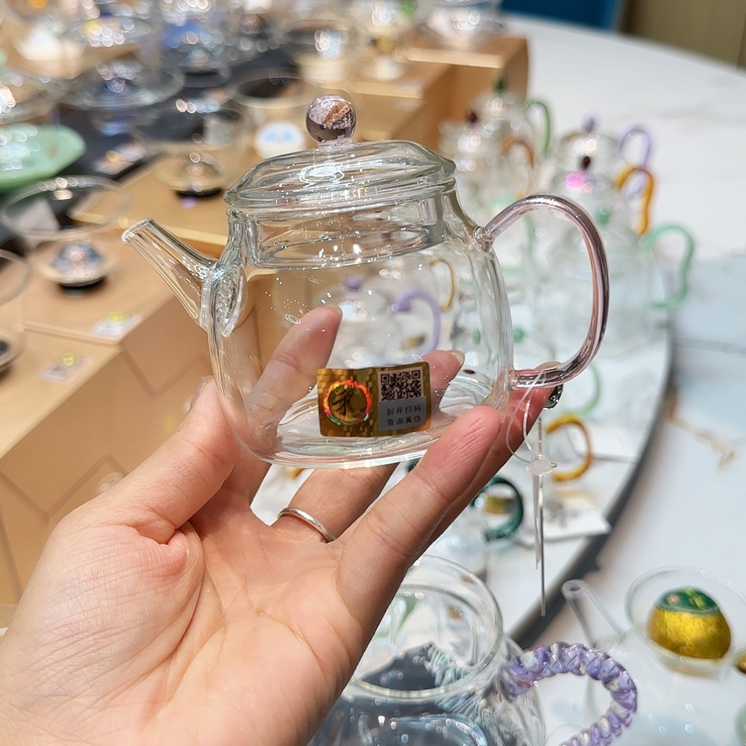 禾器浅粉色言卿壶