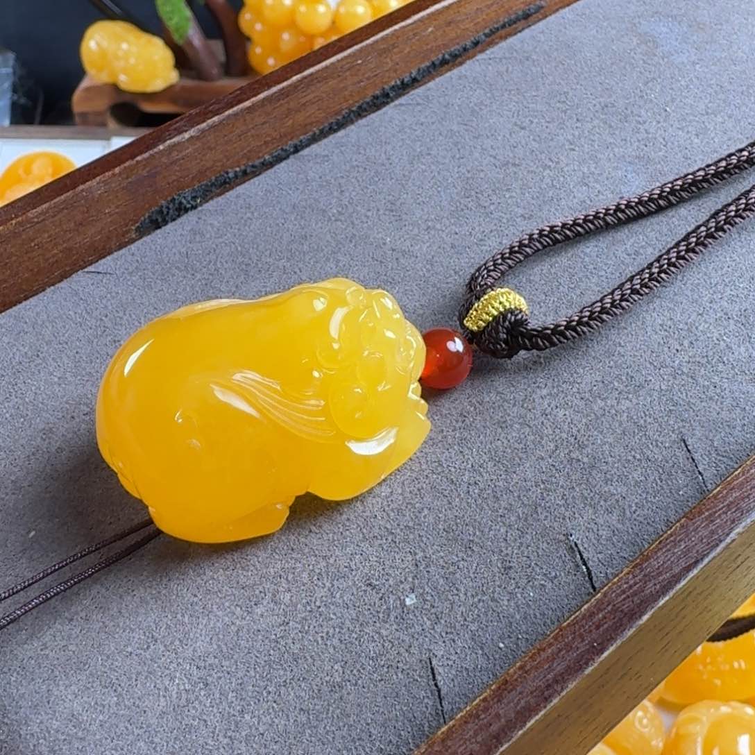 蜜蜡毛衣链未镶嵌