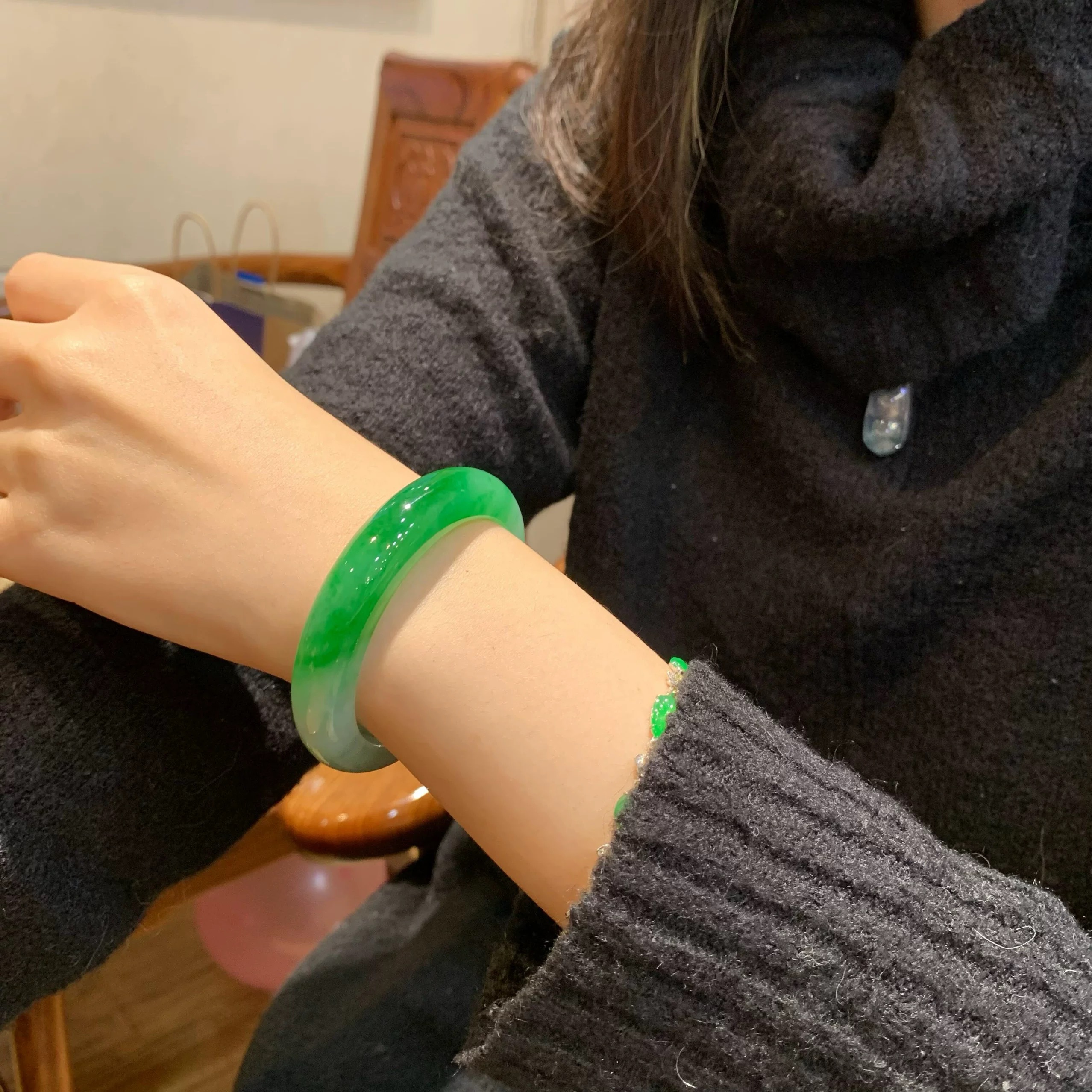 缅甸故事-高档手镯直播Z03