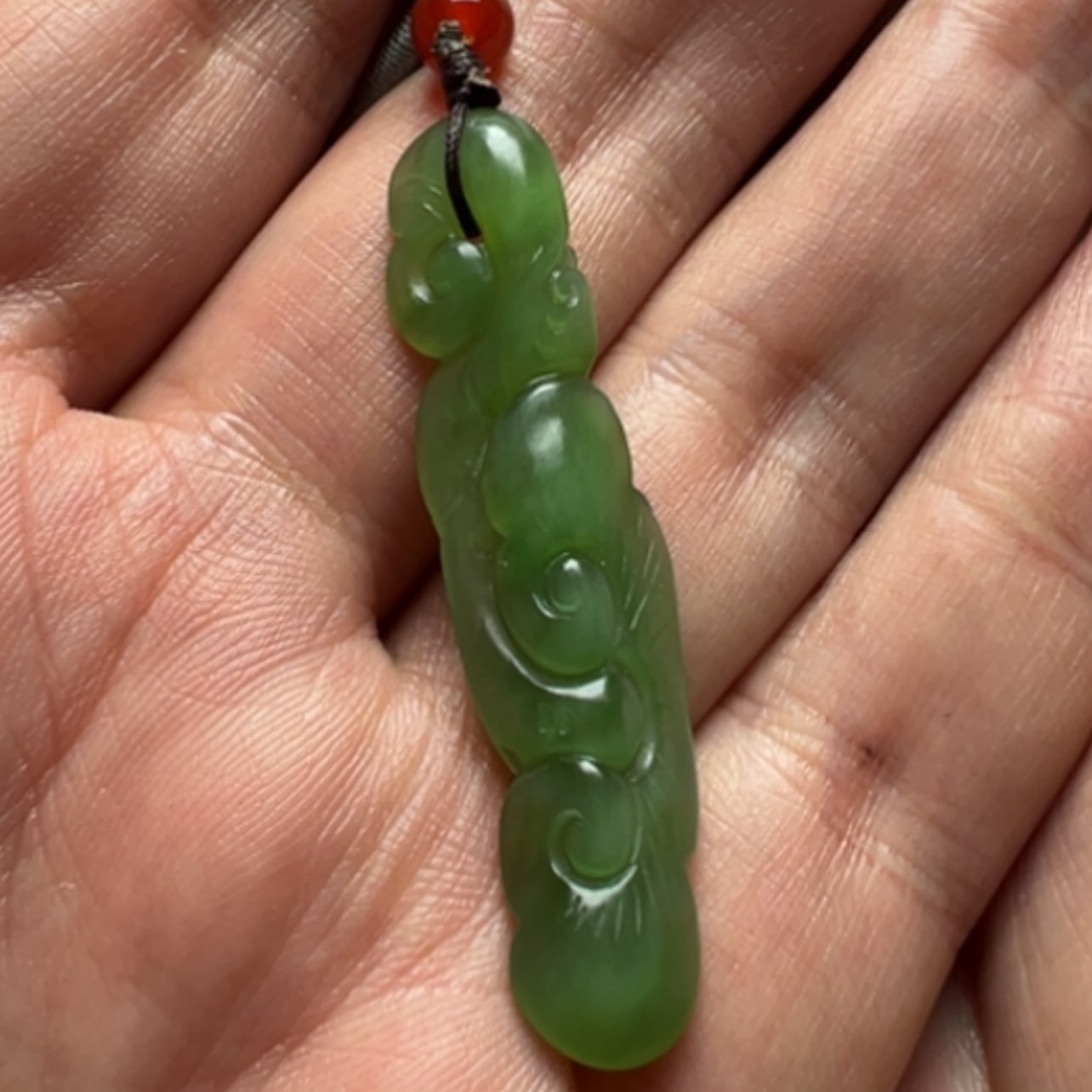 【闪购商品】颈饰未镶嵌和田玉（碧玉）