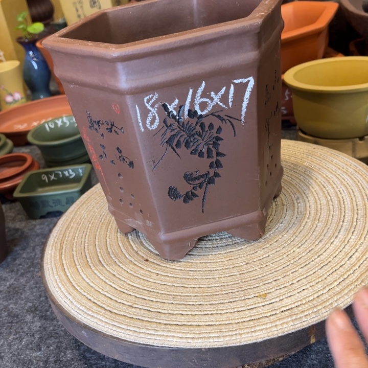 紫砂花盆紫砂花盆