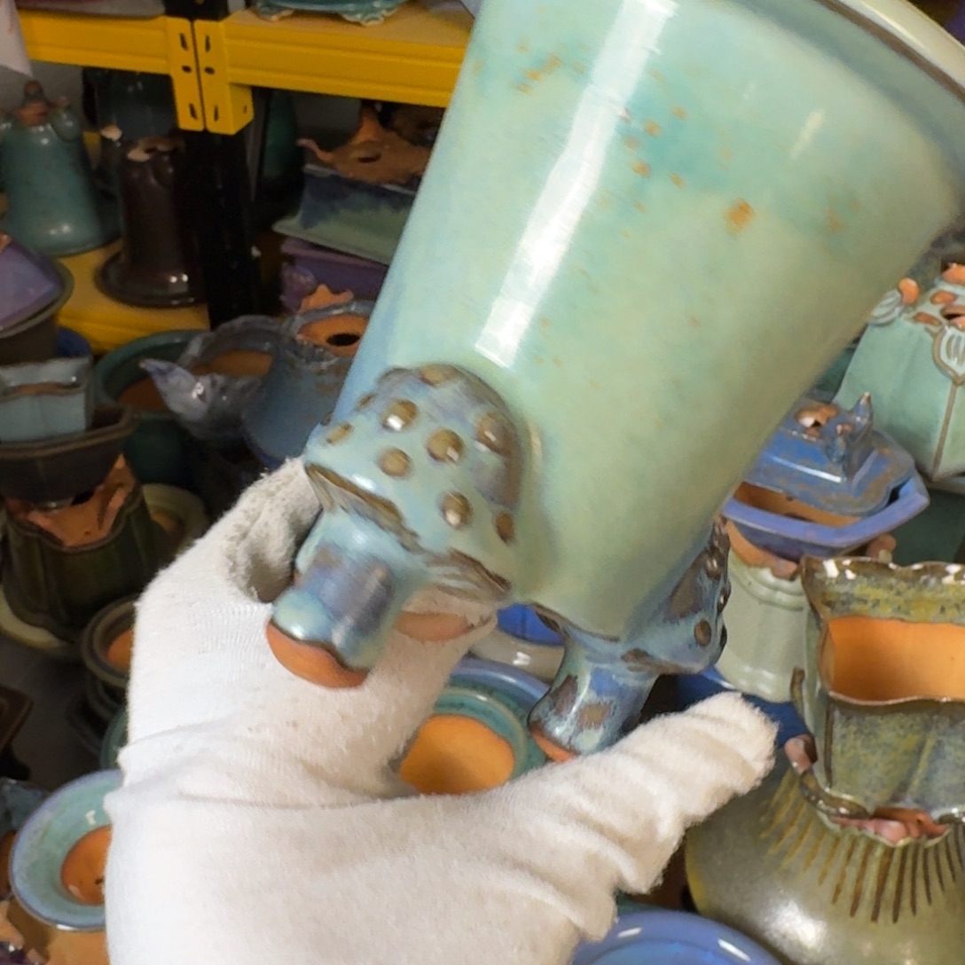 瑕疵觉象花盆瑕疵觉象花盆