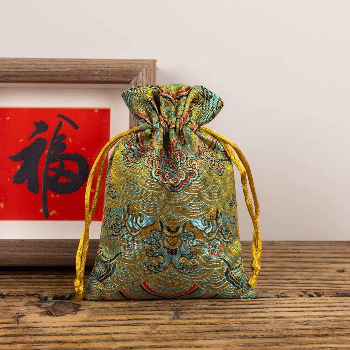 10号 小 鸡 师 傅手工 锦 囊