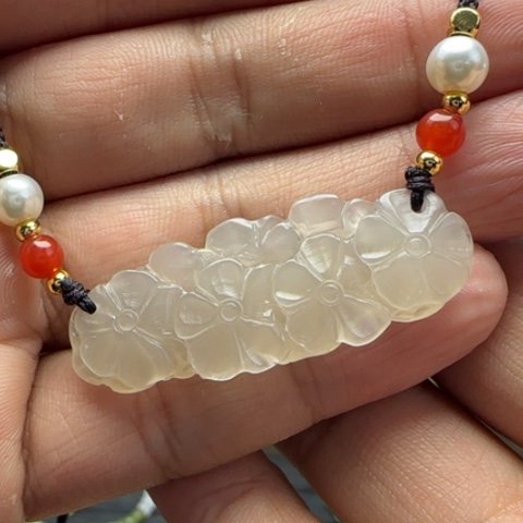 和田玉颈饰未镶嵌福利