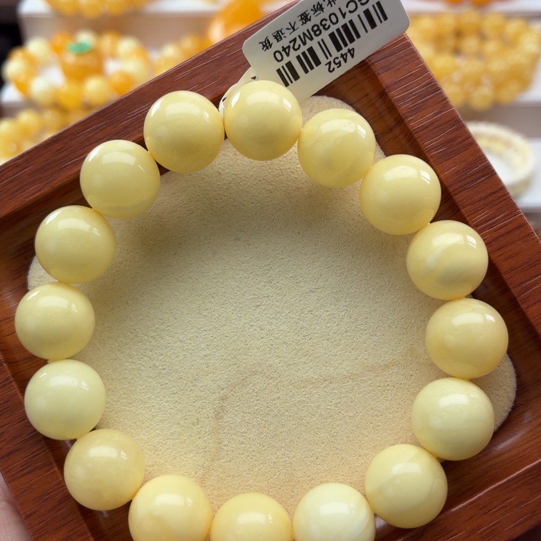 琥珀未镶嵌裸石B128顶级奶酪包手串卡13+
