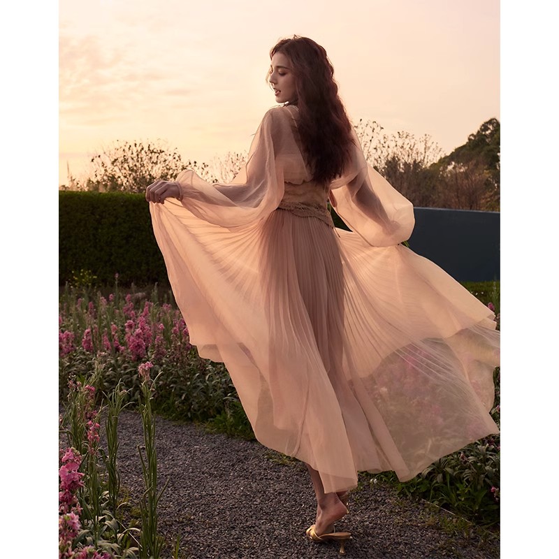 6005《美神降临》法式V领侧拉链罩衫弹力腰半身裙套装