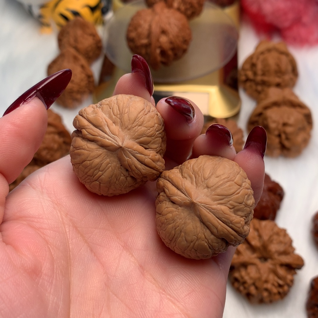 文玩核桃把件31.5乾坤元宝