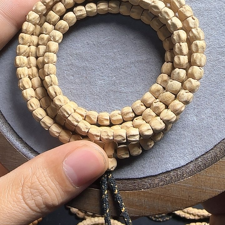 柏香籽/百香籽手串