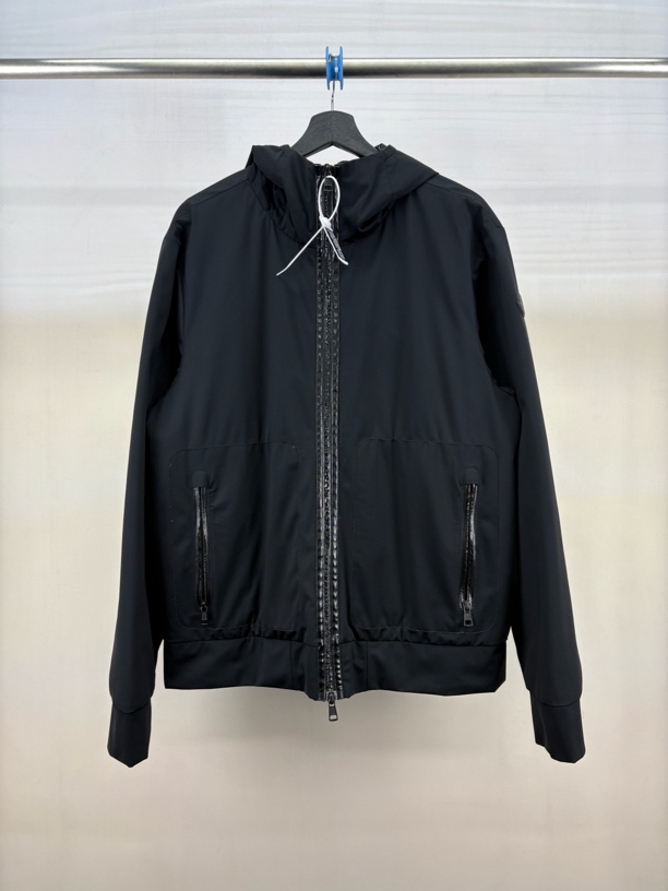 99新 MONCLER 新款防风拉链棉服外套/5码/M5383
