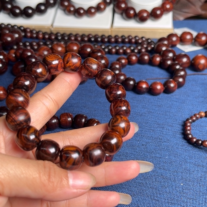 黑***1黄花梨/降香黄檀手串/手链