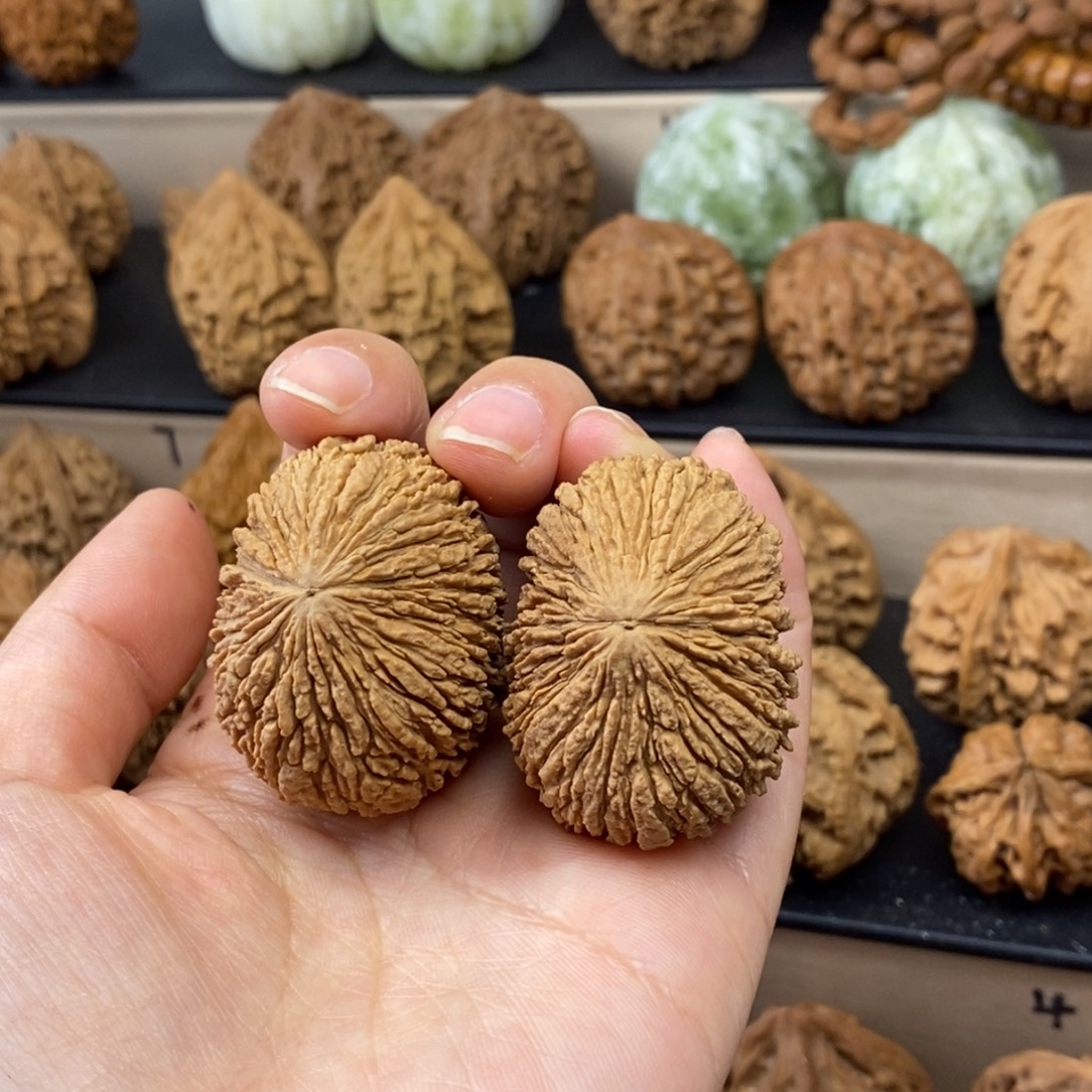 文玩核桃把件猴头39