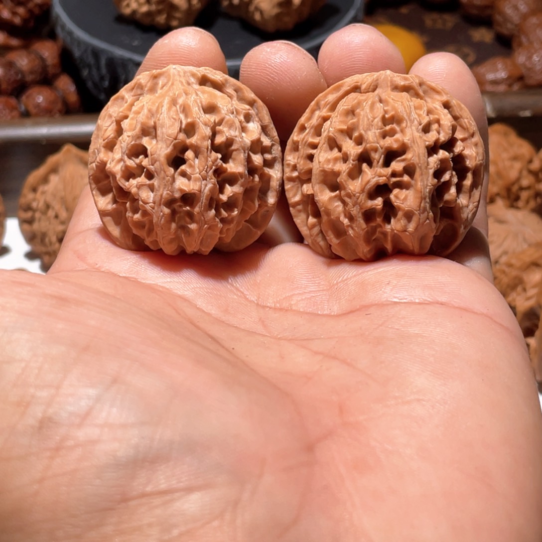 文玩核桃吊坠苹果园 38