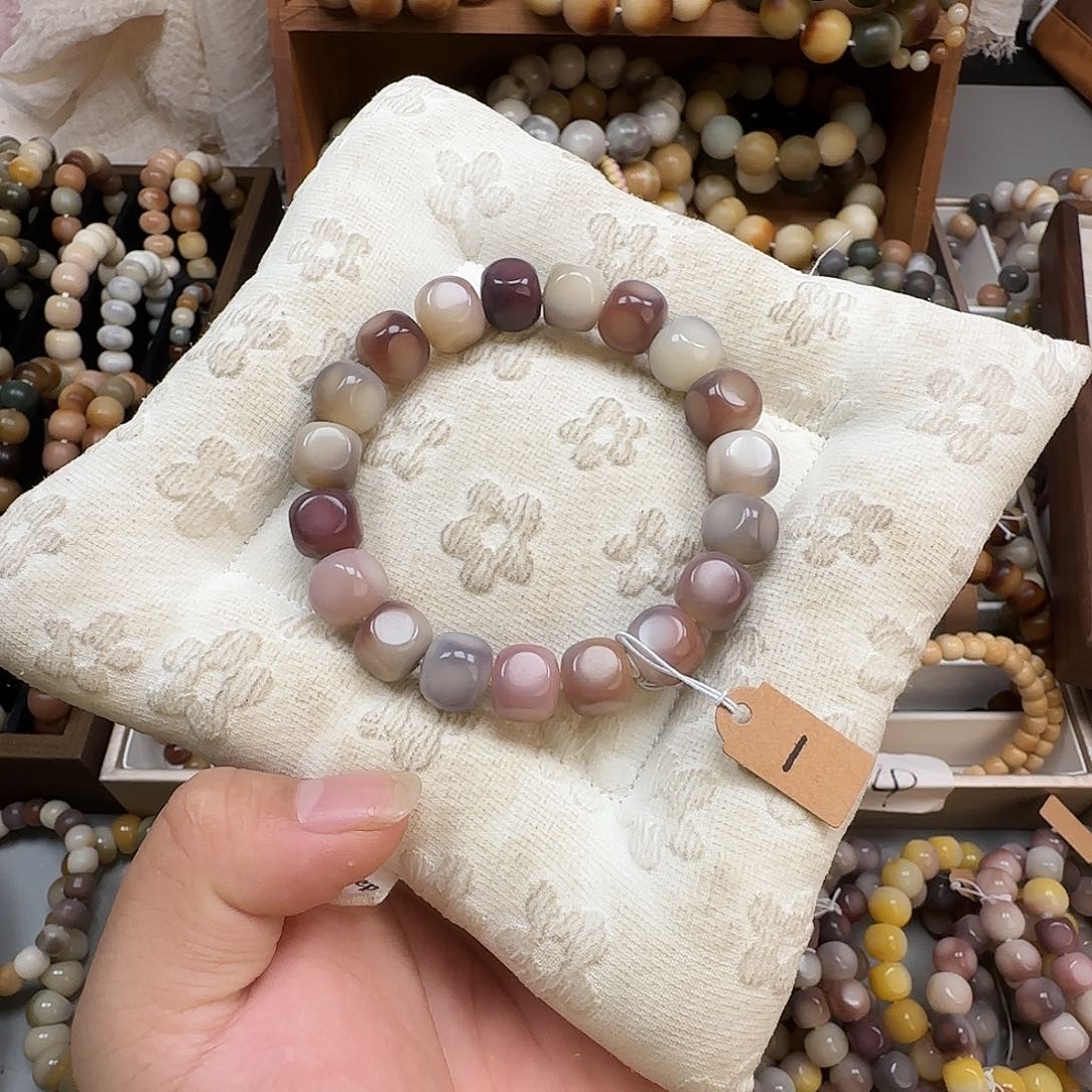 菩提根/象牙果吊坠葡萄六方  f1