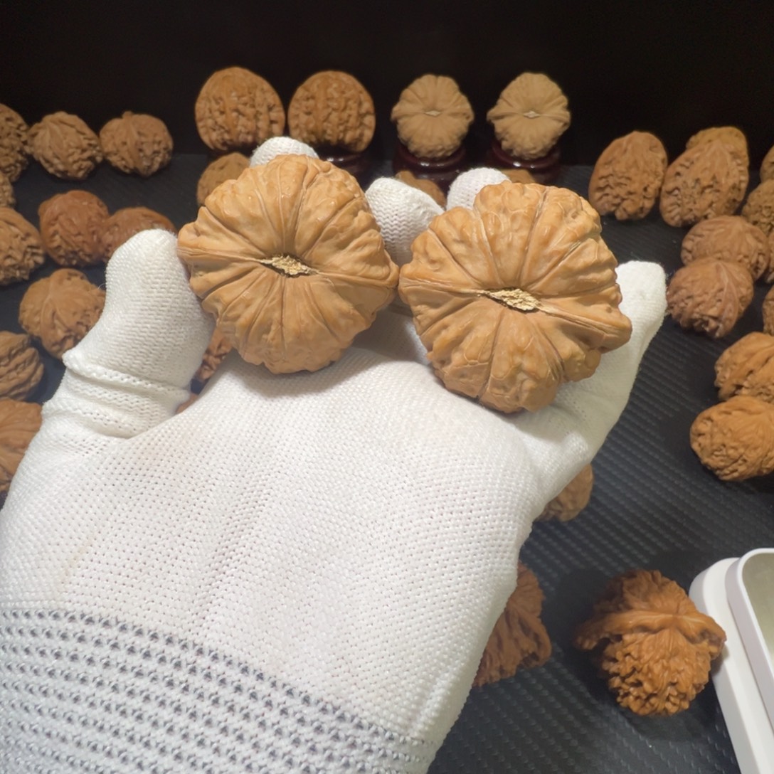 晚***风文玩核桃吊坠全品无修 47南瓜墩