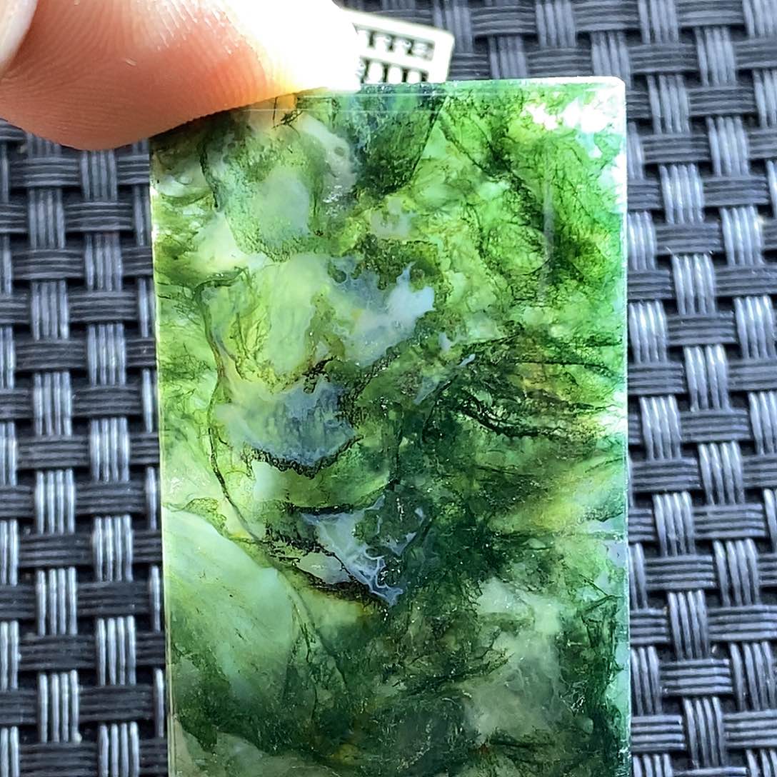 未镶嵌颈饰玛瑙/玉髓一***哥