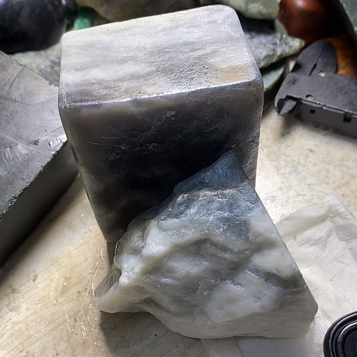 透闪石质玉珠宝半成品未镶嵌