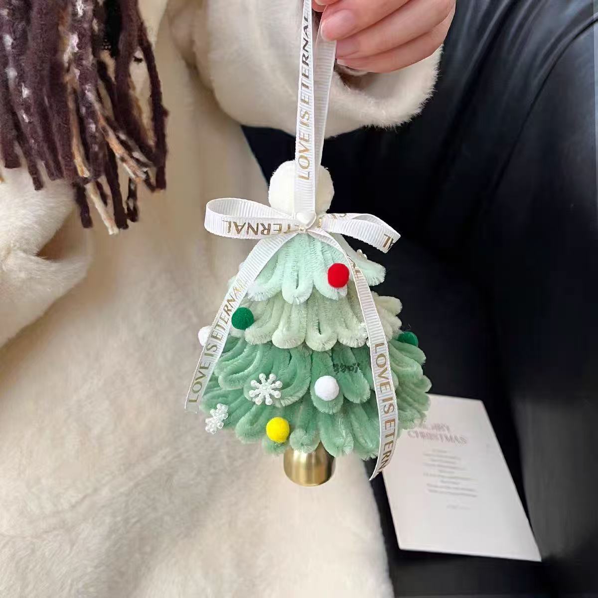 新款手工编织挂件圣诞节礼物送女友圣诞树diy材料包挂件扭扭棒