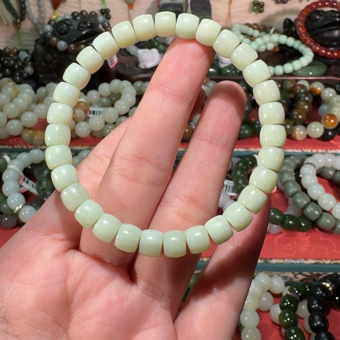 和田玉未镶嵌手链