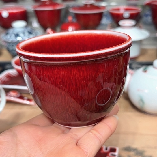 闲****t景德镇陶瓷红马坊缸杯