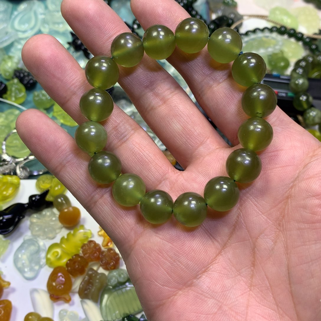 岫玉颈饰未镶嵌r***r串