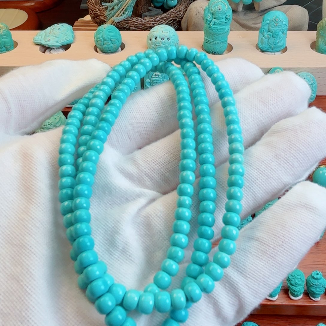 绿松石配饰未镶嵌