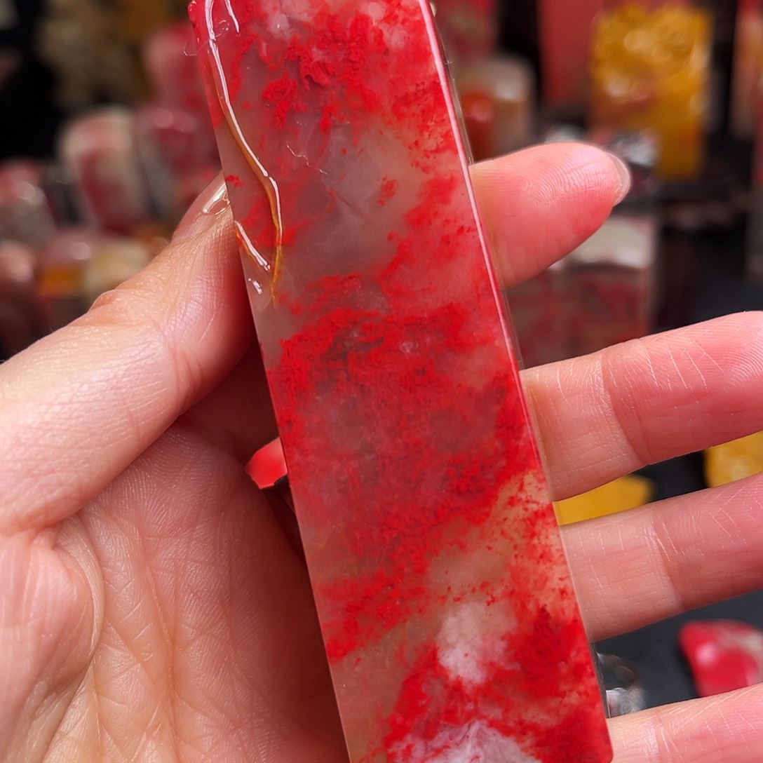 巴林石印石鸡血石方章