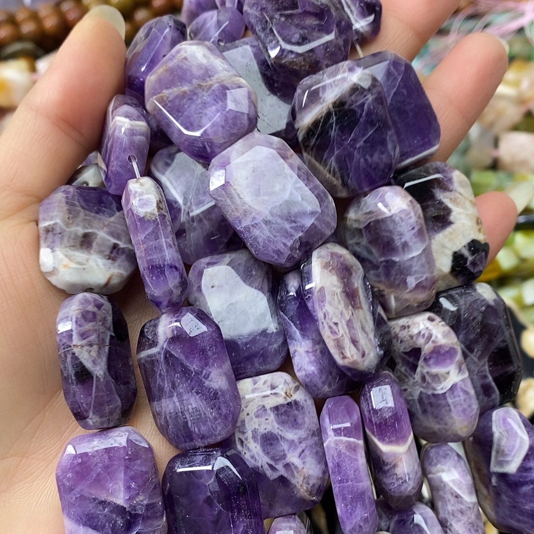 玛瑙/玉髓未镶嵌珠宝半成品紫水手牌一条