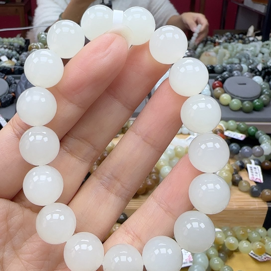 和田玉手链未镶嵌