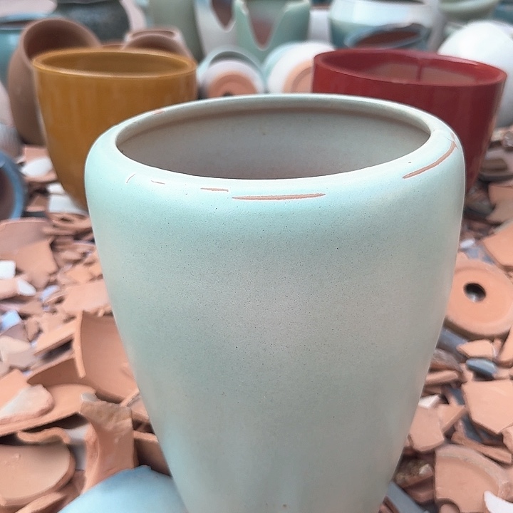 微瑕花盆啦来啦啦