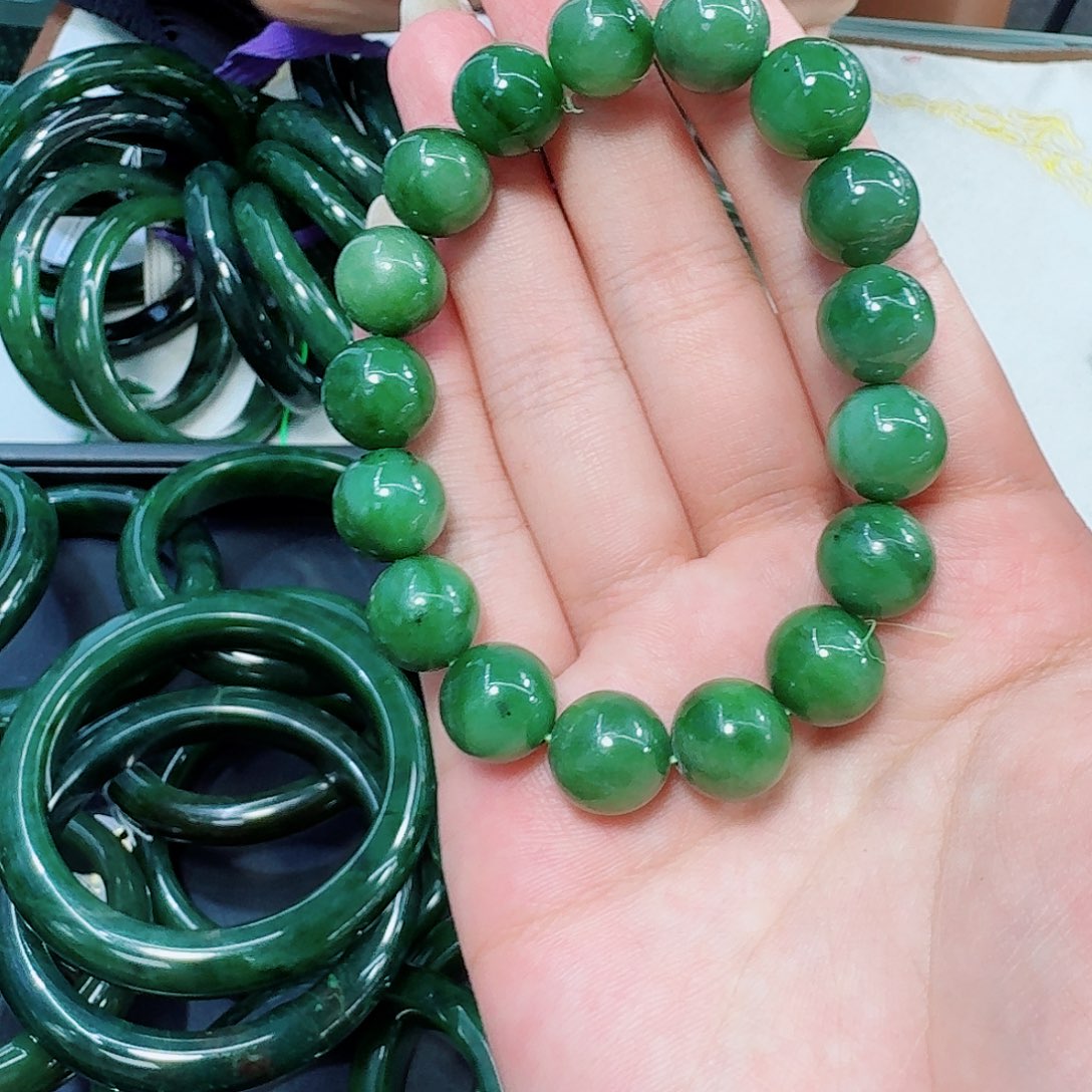 和田玉（碧玉）碧玉手串卡11未镶嵌