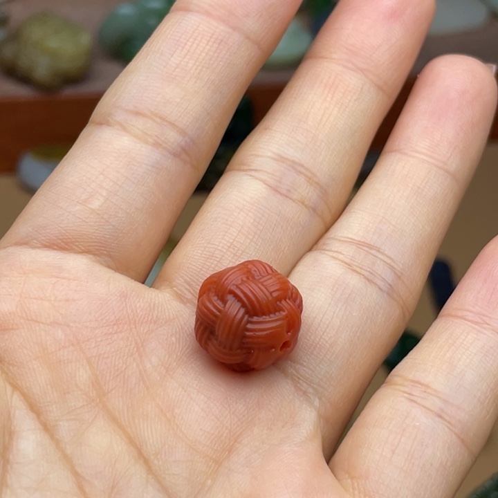 用***5和田玉未镶嵌颈饰