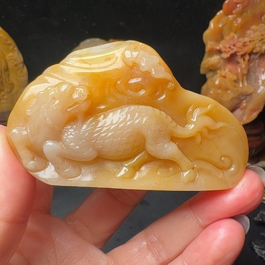 昌化石昌化田黄手把件