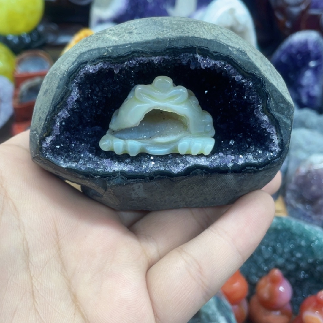 紫晶大型摆件（非配饰）未镶嵌