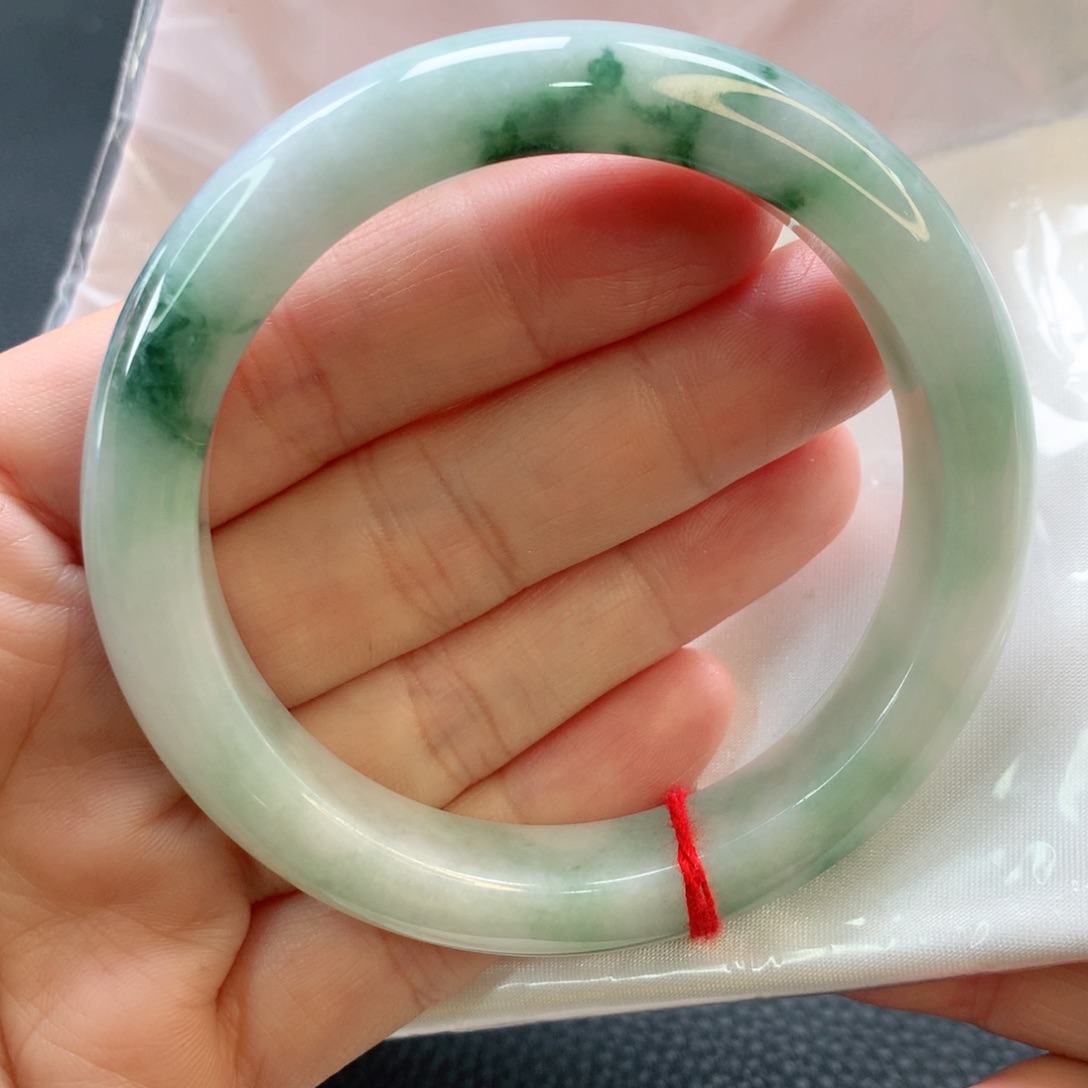 翡翠手镯未镶嵌57正