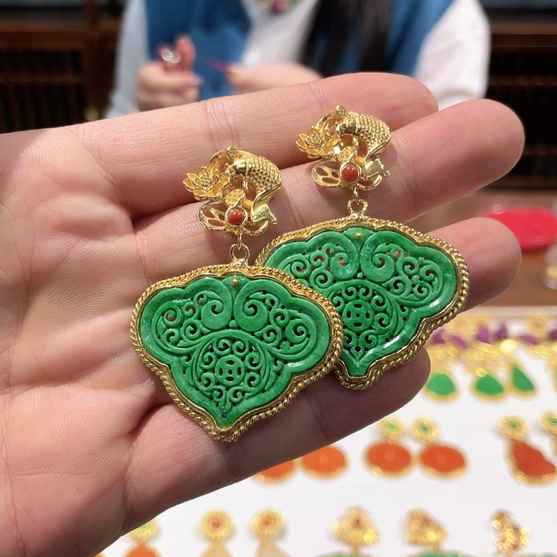 锦纶铁合金耳坠耳饰