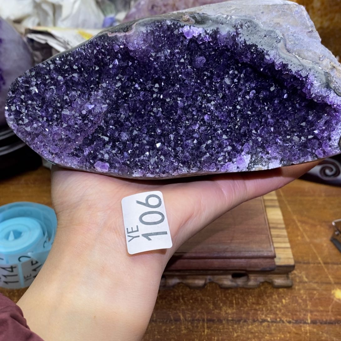 水晶大型摆件（非配饰）未镶嵌