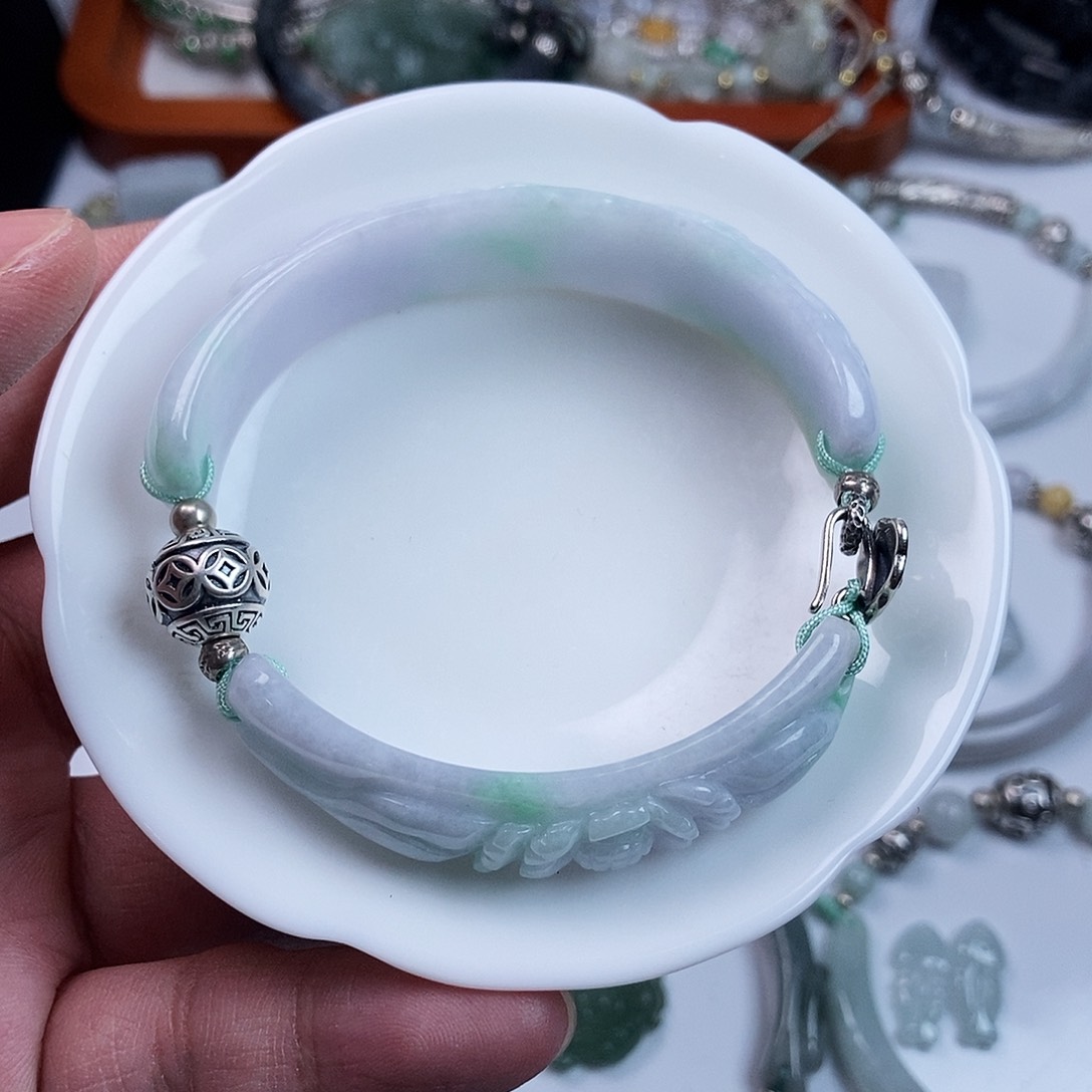 翡翠吊坠(不含链)未镶嵌哒*～