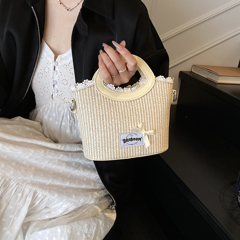 甜美蝴蝶结编织包包女2025新款潮时尚文艺手提菜篮子包百搭斜挎包