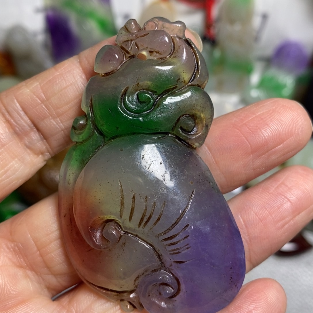 和田玉（糖玉）未镶嵌颈饰