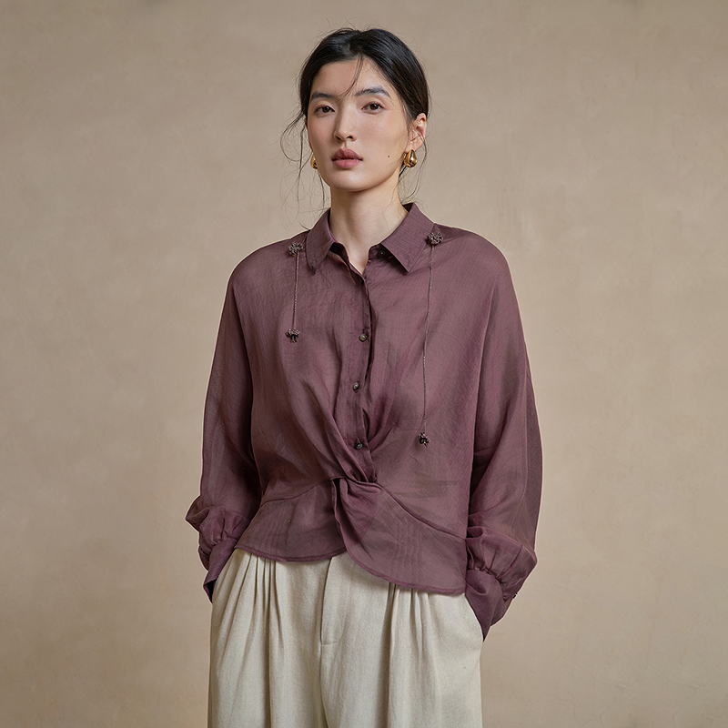 生活在左 手工钩花|檀木色苎麻衬衣透气肌理感2026早春新款上衣女