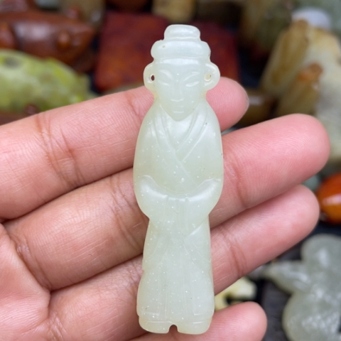 蛇纹石玉未镶嵌颈饰5