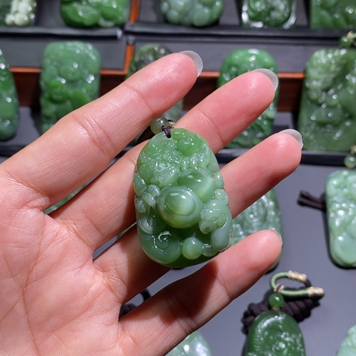 和田玉挂件未镶嵌