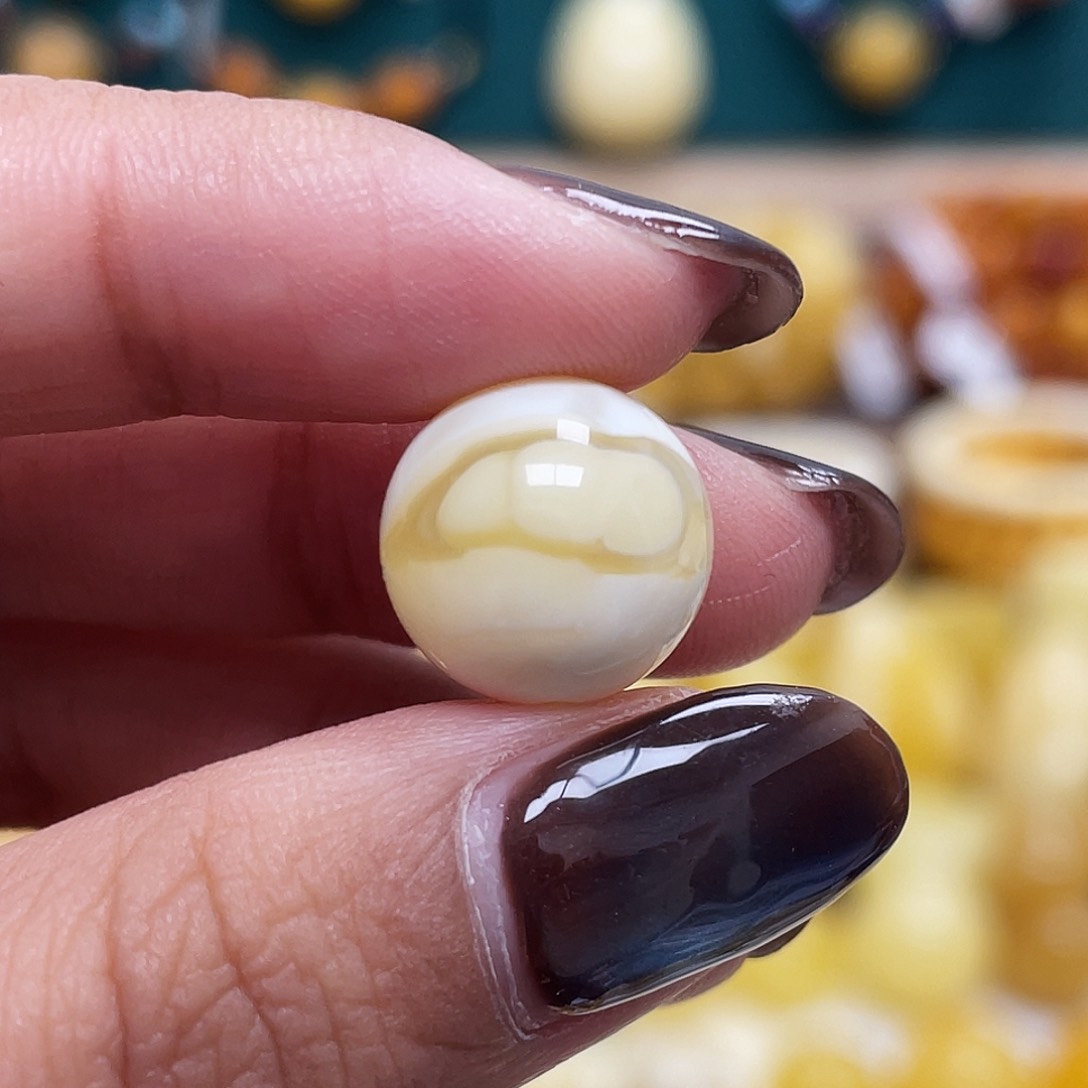 蜜蜡未镶嵌珠宝奇石12.7mm瓷白圆珠