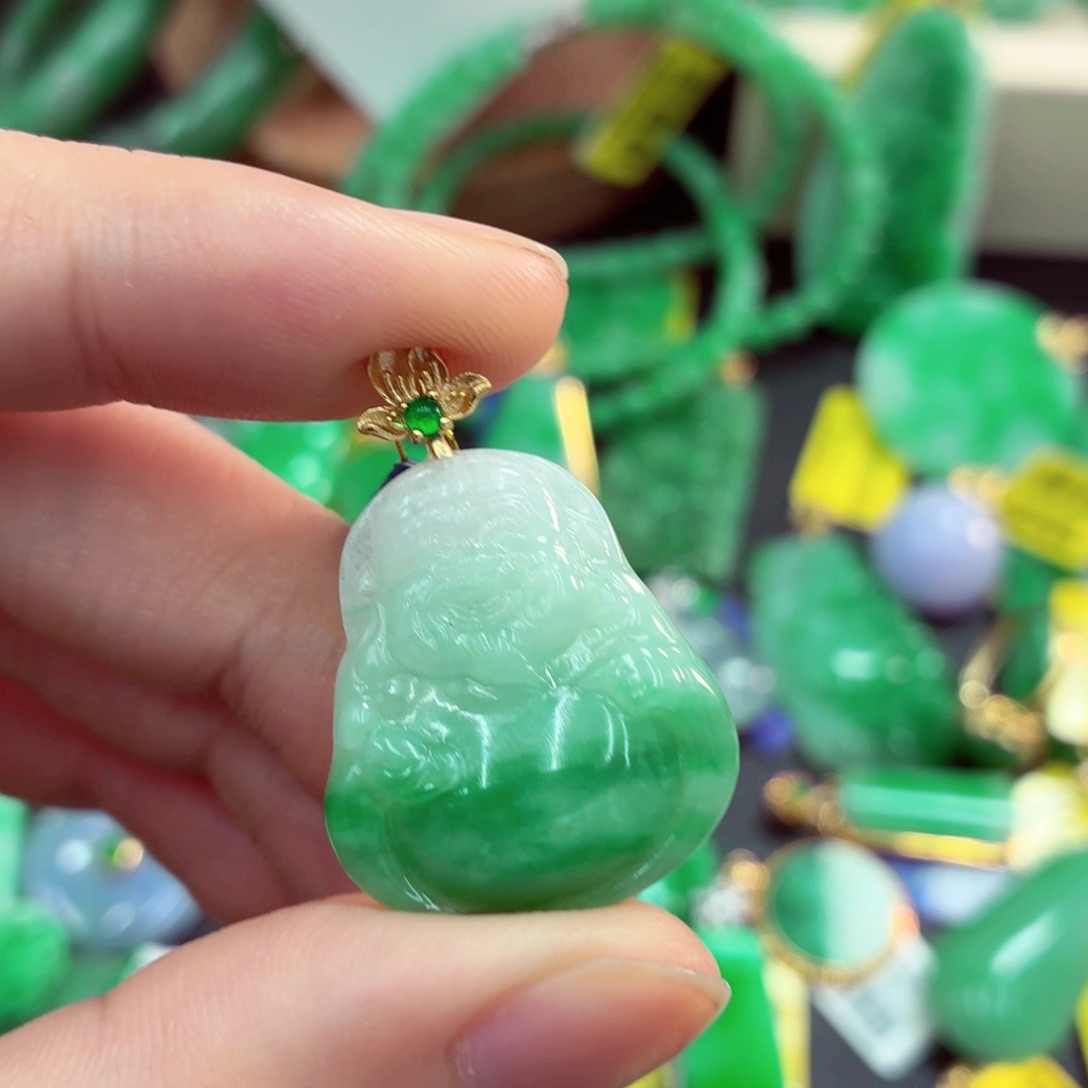 翡翠未镶嵌吊坠(不含链)