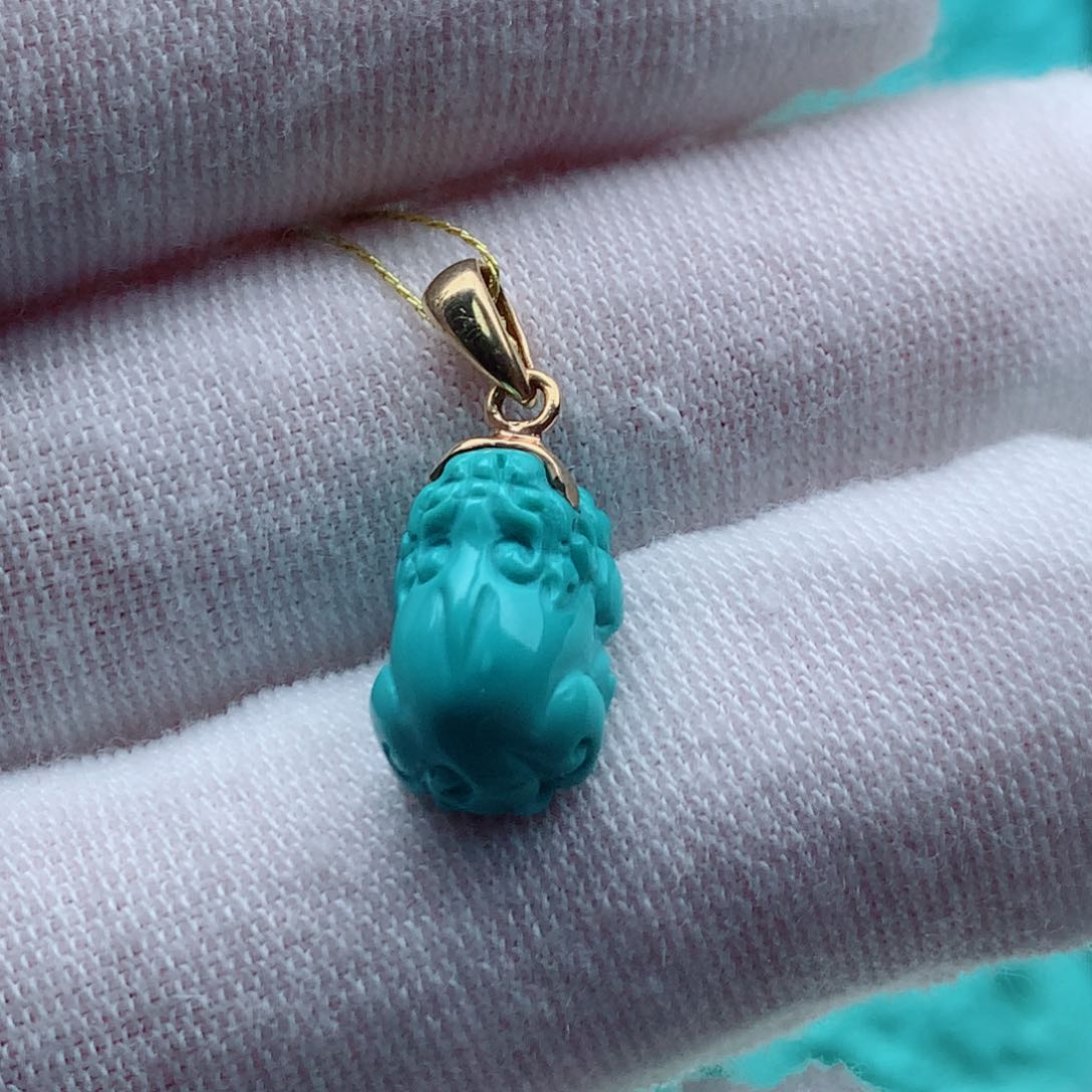 绿松石颈饰18K金镶嵌