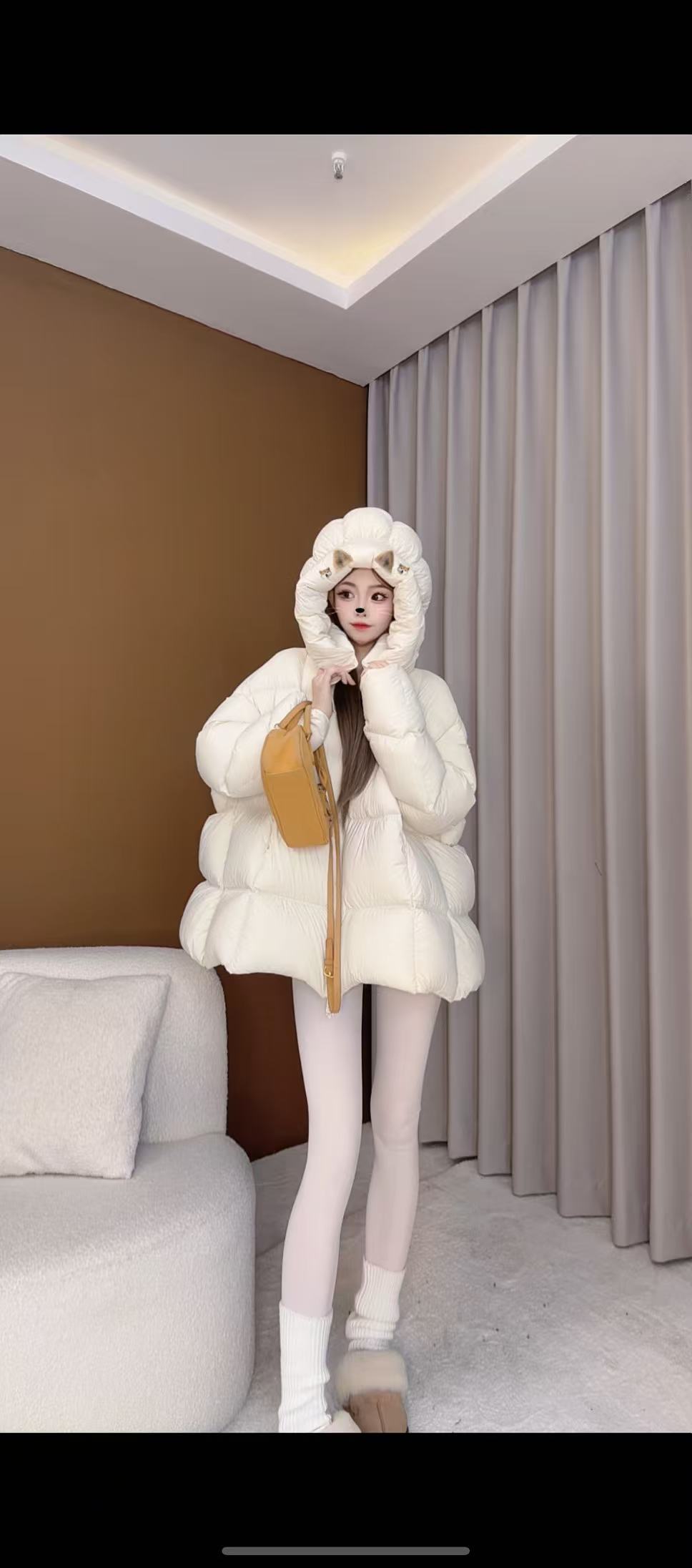 女款时尚羽绒服气质洋气休闲连帽短款加厚韩版泡芙保暖外套668