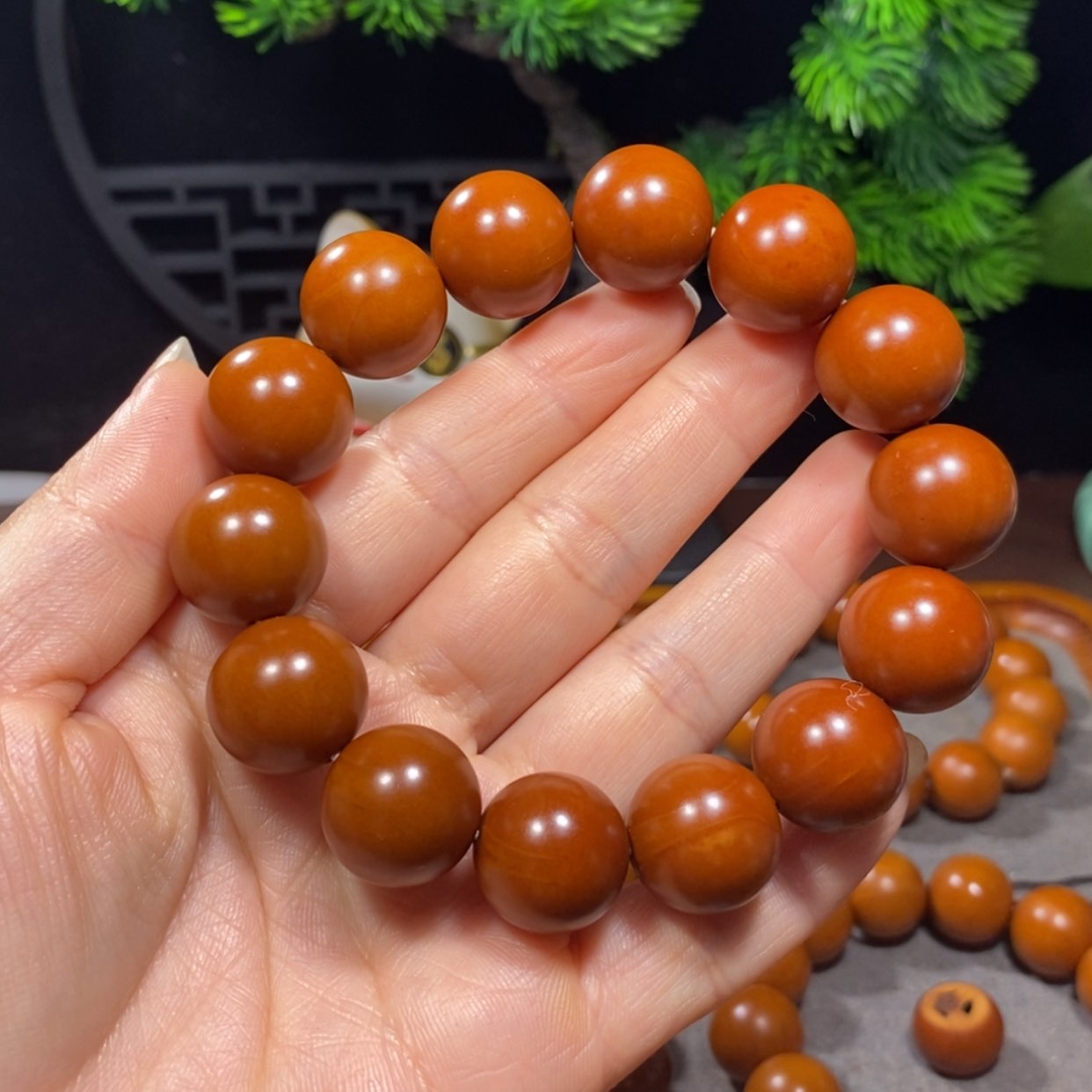 【闪购商品】吊坠橄榄核外****修1.73+树王全品小孔