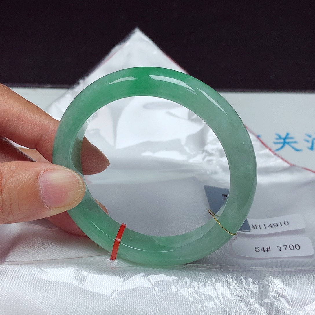 翡翠未镶嵌手镯54圈4910
